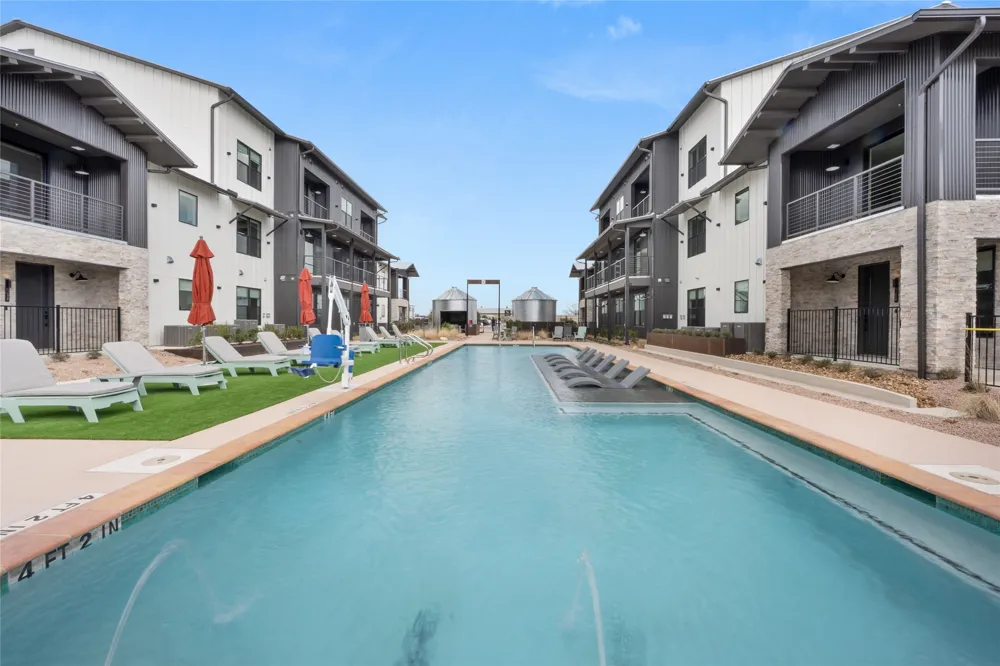 634 Central Parkway #1212 New Braunfels, TX 78130