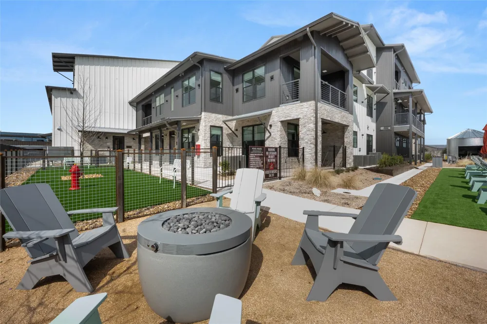 634 Central Parkway #1212 New Braunfels, TX 78130