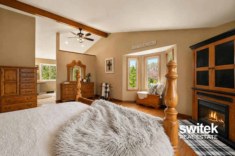 9750 Meadow Valley SE Caledonia, MI 49316