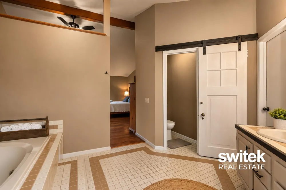 9750 Meadow Valley SE Caledonia, MI 49316