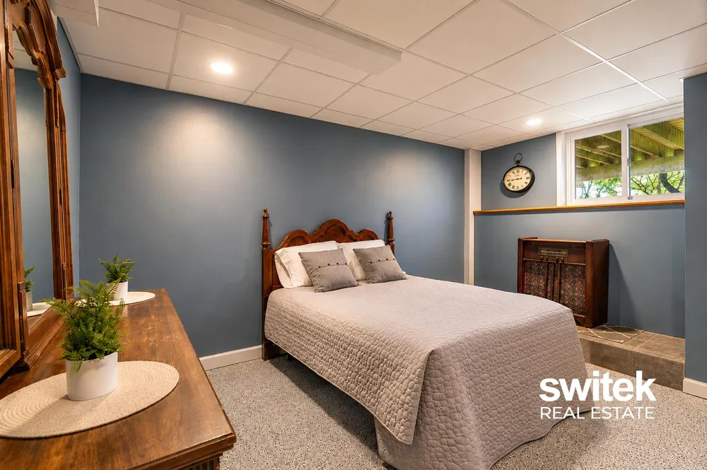 9750 Meadow Valley SE Caledonia, MI 49316