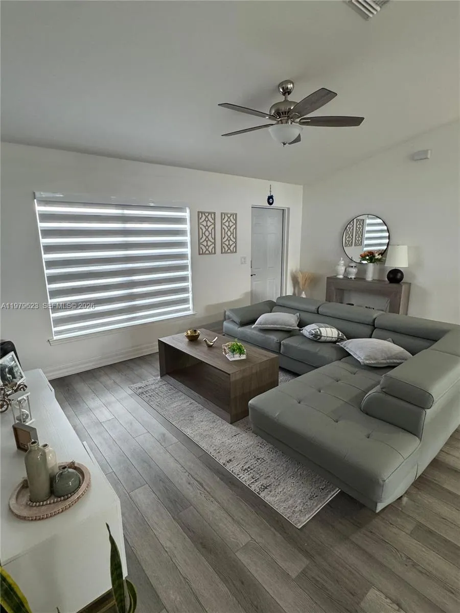 1119 Tropicana PKWY W Cape Coral, FL 33993
