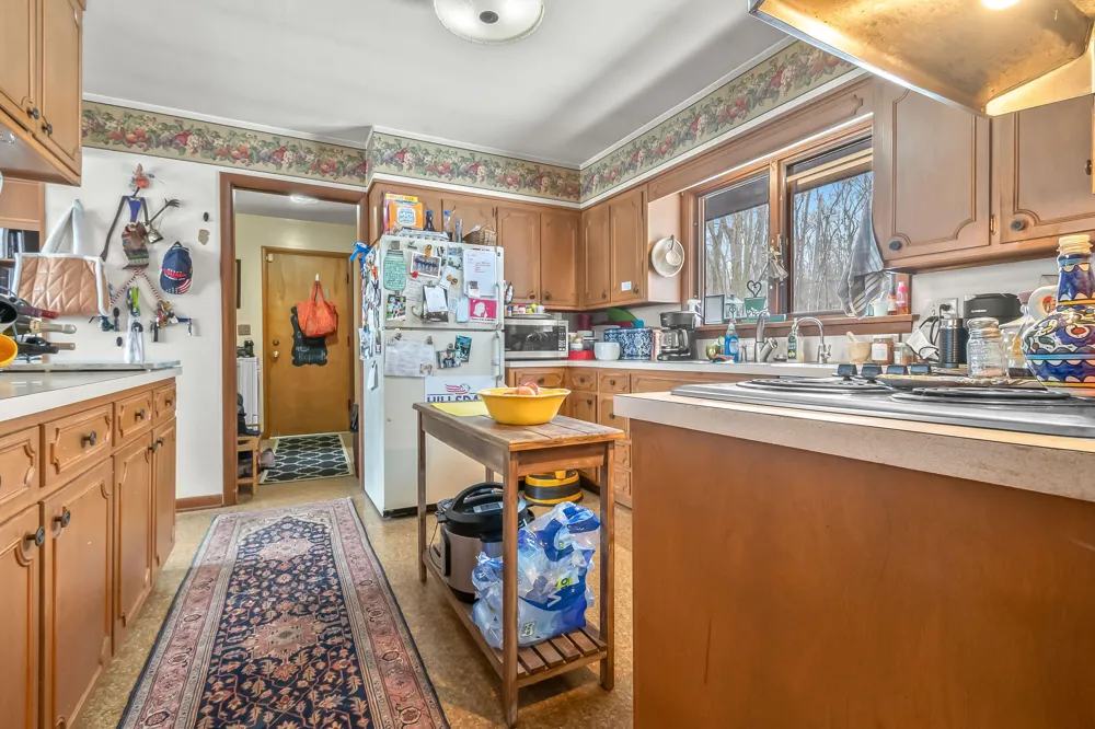 3671 Wildwood Court Hillsdale, MI 49242