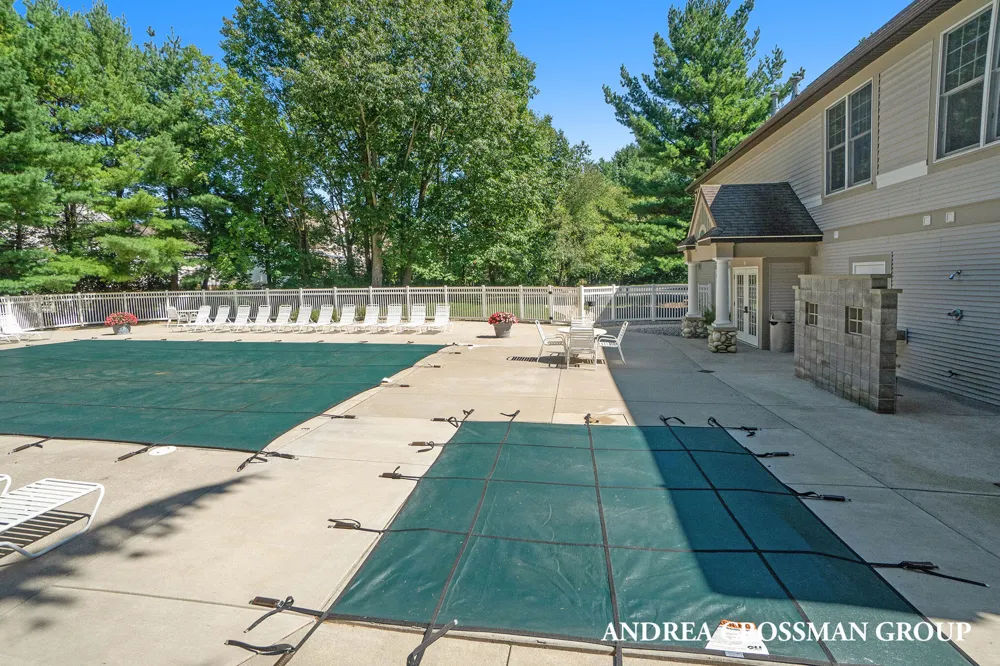 18144 Newgate Lane #15 Spring Lake, MI 49456