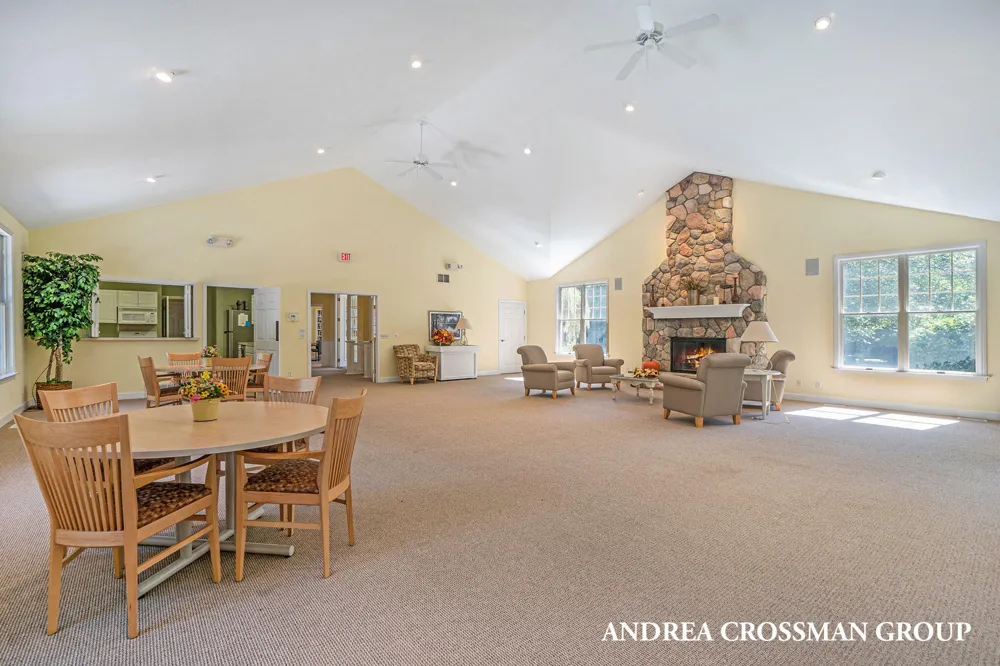 18144 Newgate Lane #15 Spring Lake, MI 49456