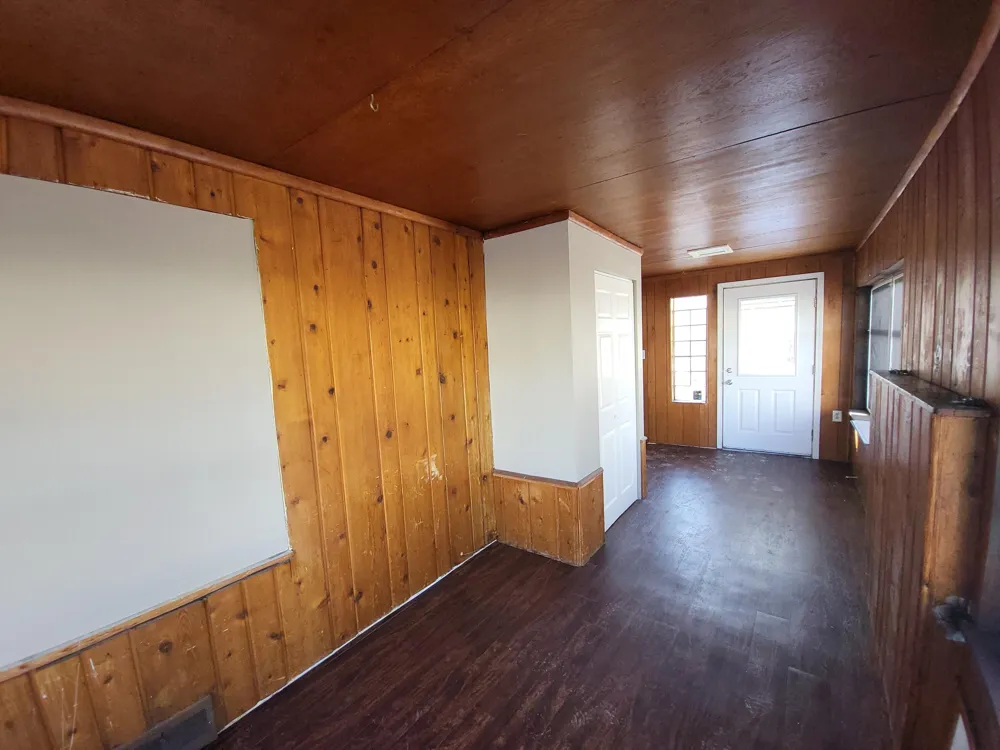 2216 Goulson Avenue Warren, MI 48091