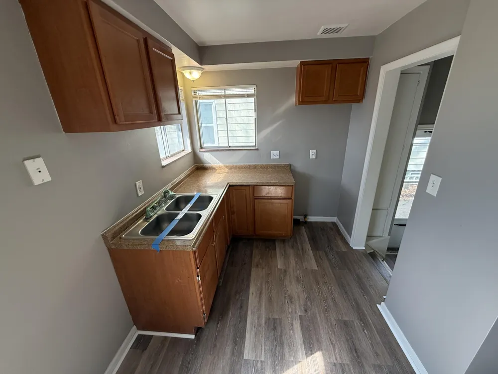 8134 Hudson Avenue Warren, MI 48089