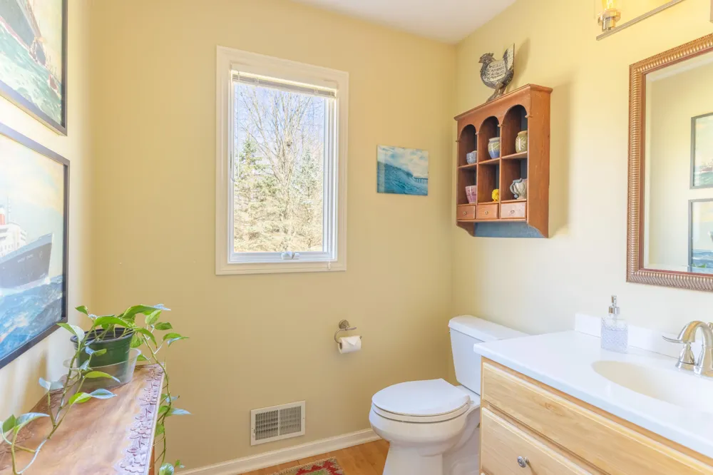 319 S Union Street Douglas, MI 49406