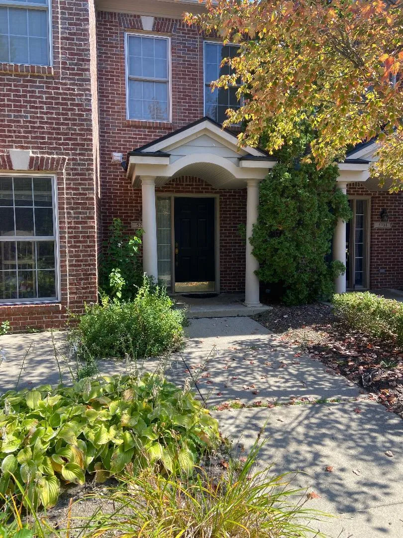 5702 Hampshire Lane Ypsilanti, MI 48197