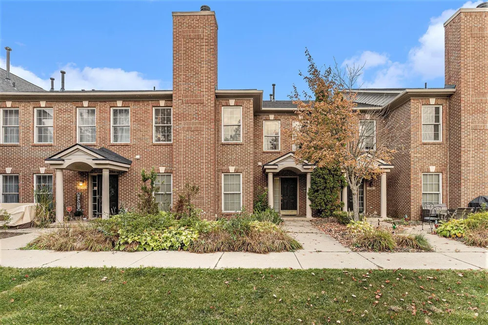 5702 Hampshire Lane Ypsilanti, MI 48197