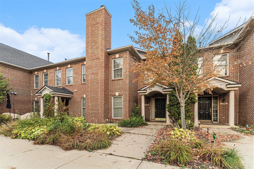 5702 Hampshire Lane Ypsilanti, MI 48197