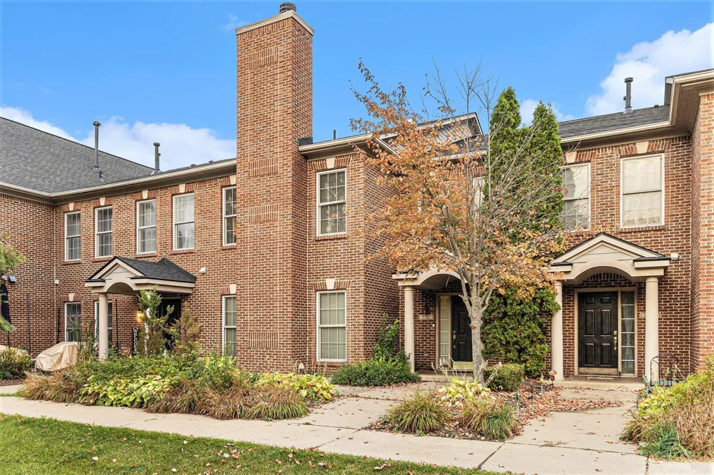 5702 Hampshire Lane Ypsilanti, MI 48197