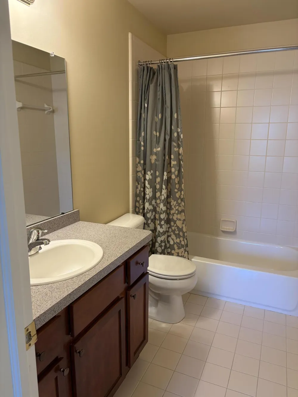 5702 Hampshire Lane Ypsilanti, MI 48197