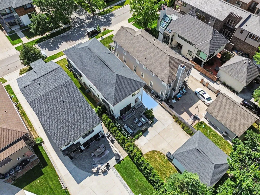 484 Park Street Birmingham, MI 48009