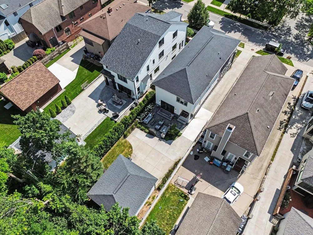 484 Park Street Birmingham, MI 48009