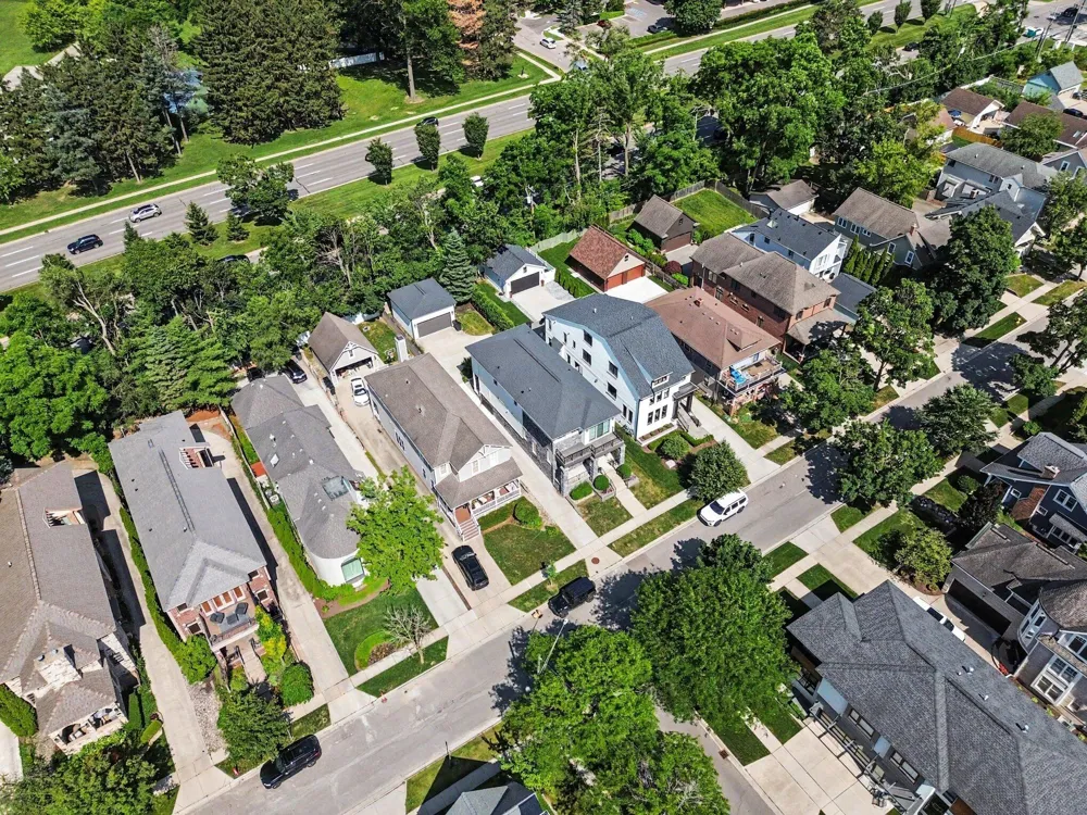 484 Park Street Birmingham, MI 48009