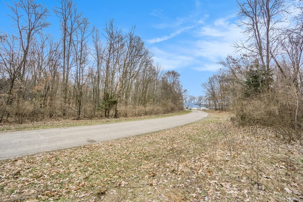 7 Highfield Road Three Rivers, MI 49093