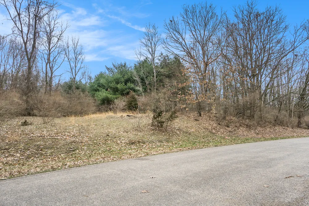 7 Highfield Road Three Rivers, MI 49093