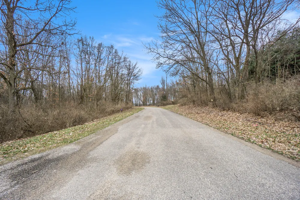 6 Highfield Road Three Rivers, MI 49093