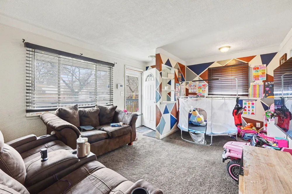 508 Linda Vista Drive Pontiac, MI 48342