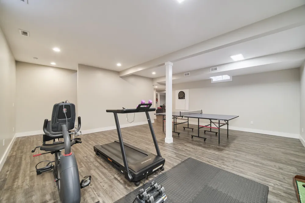 10201 Opal Ridge Drive Onekama, MI 49675
