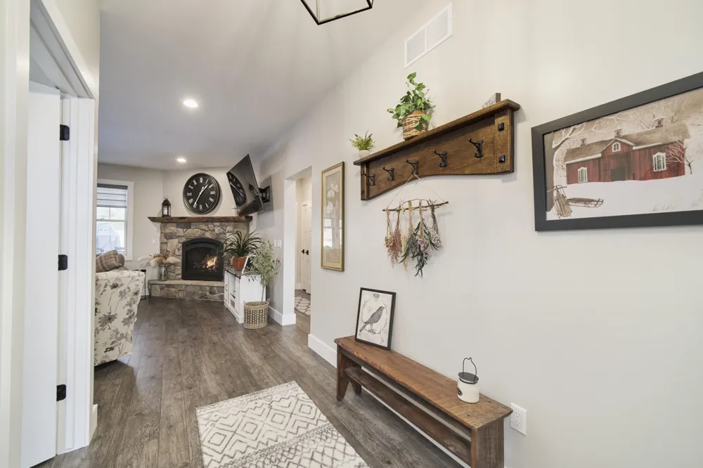 10201 Opal Ridge Drive Onekama, MI 49675