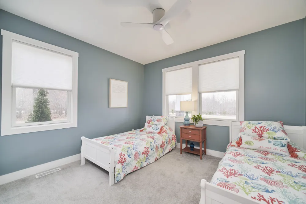 10201 Opal Ridge Drive Onekama, MI 49675