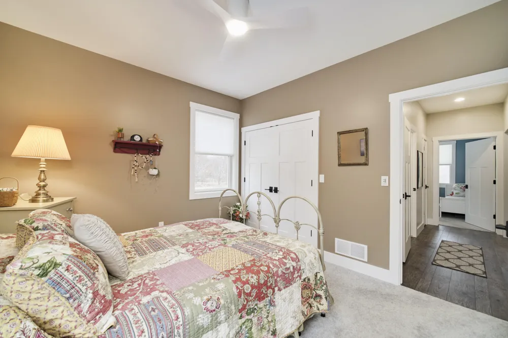 10201 Opal Ridge Drive Onekama, MI 49675