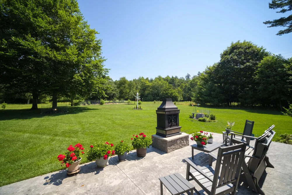 10201 Opal Ridge Drive Onekama, MI 49675