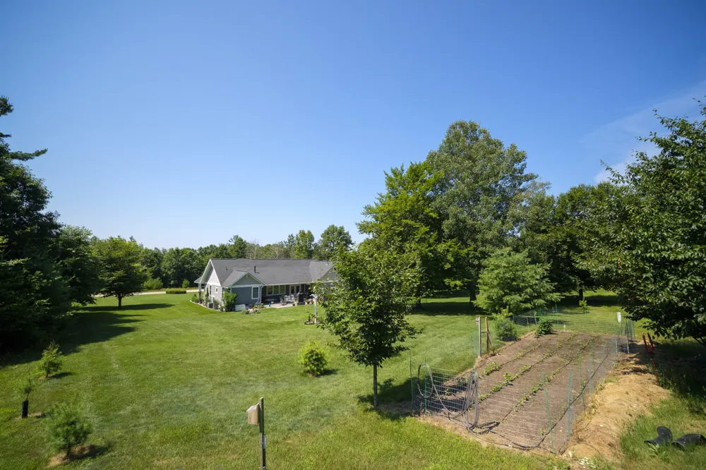 10201 Opal Ridge Drive Onekama, MI 49675