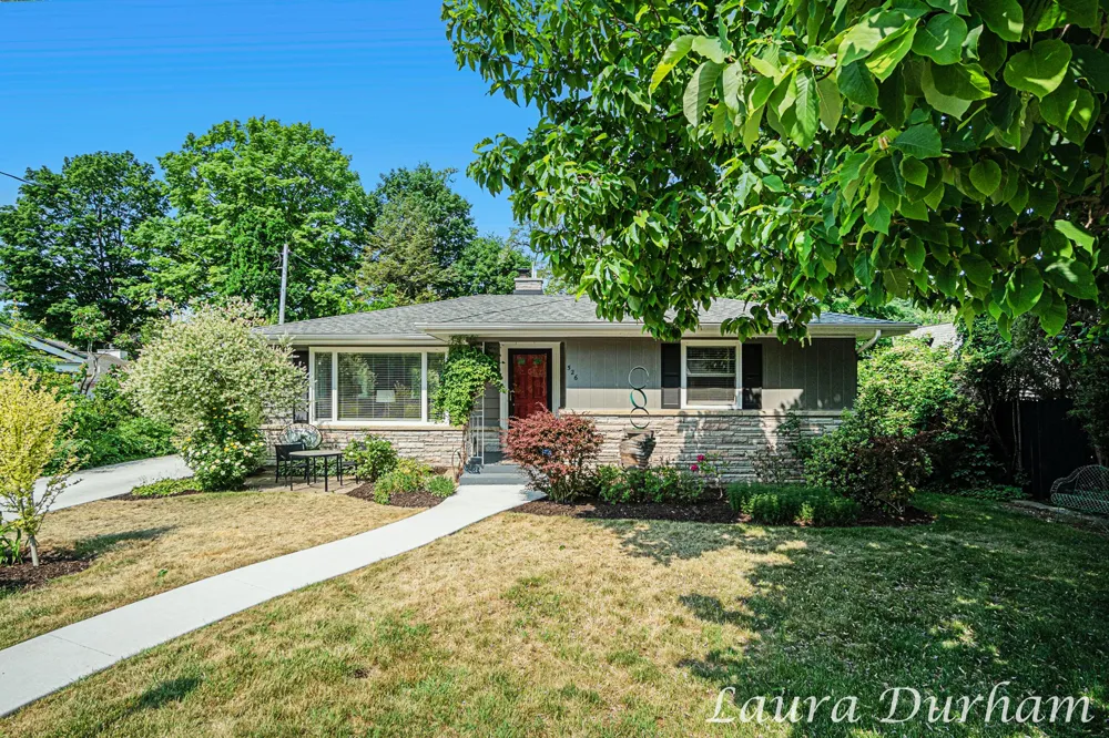 526 Butler Street Saugatuck, MI 49453