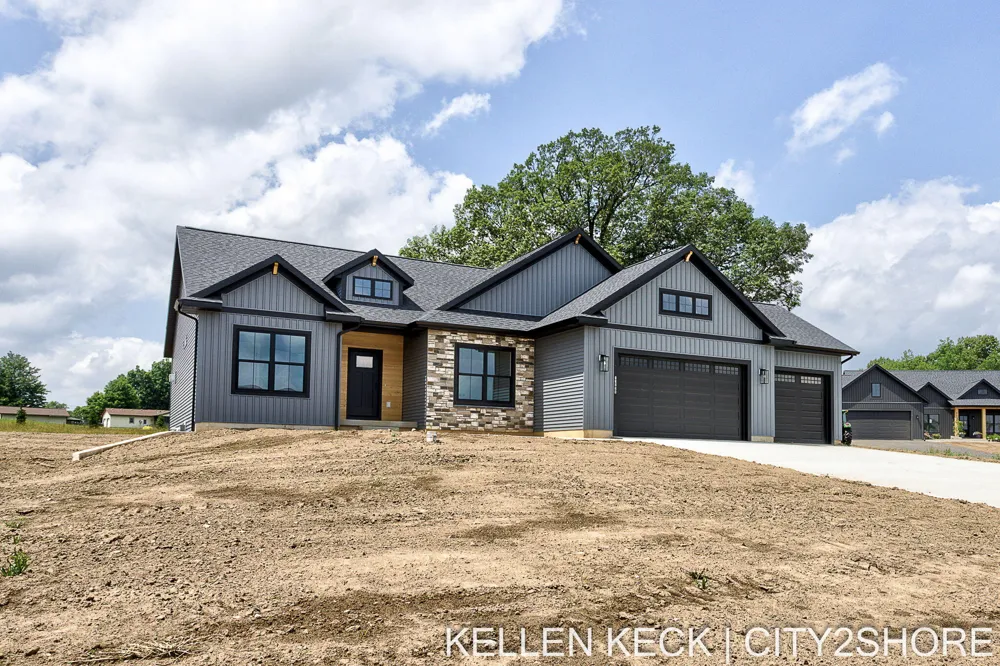 11339 Bancroft Way SE Alto, MI 49302