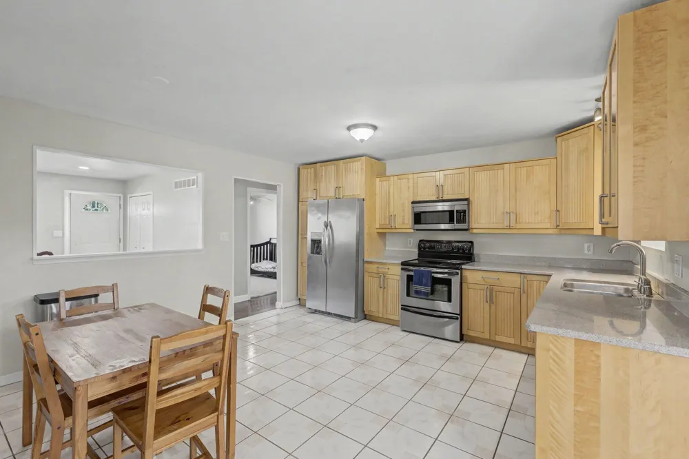 1567 Marlowe Street Canton, MI 48187