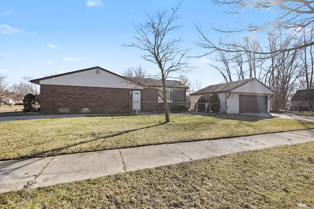 1567 Marlowe Street Canton, MI 48187
