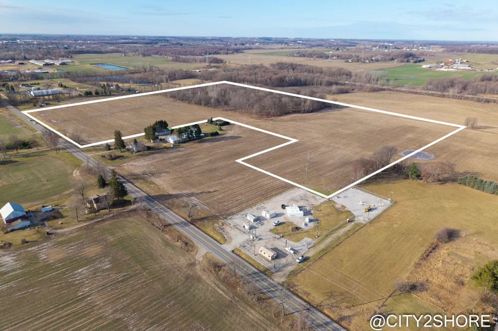 12175 Sparta Avenue NW Sparta, MI 49345