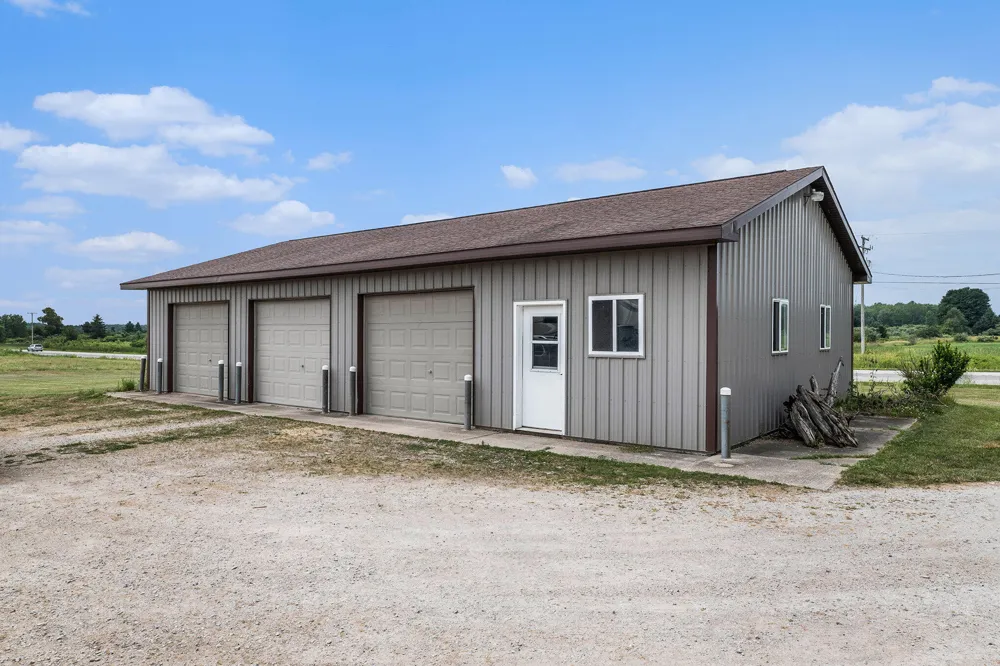 5818 US Highway 31 Free Soil, MI 49411