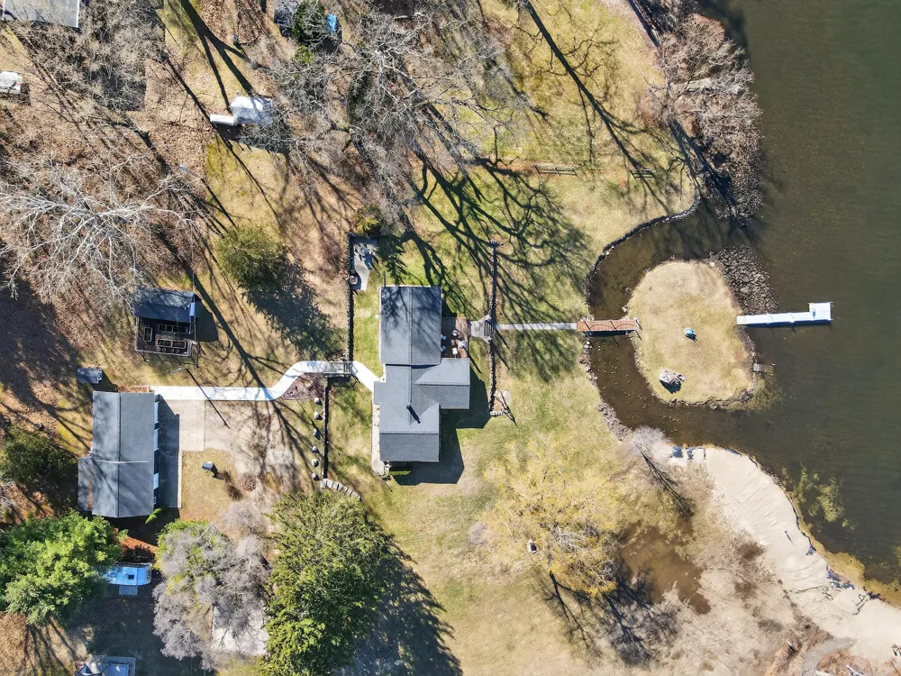 30994 US-12 Sturgis, MI 49091