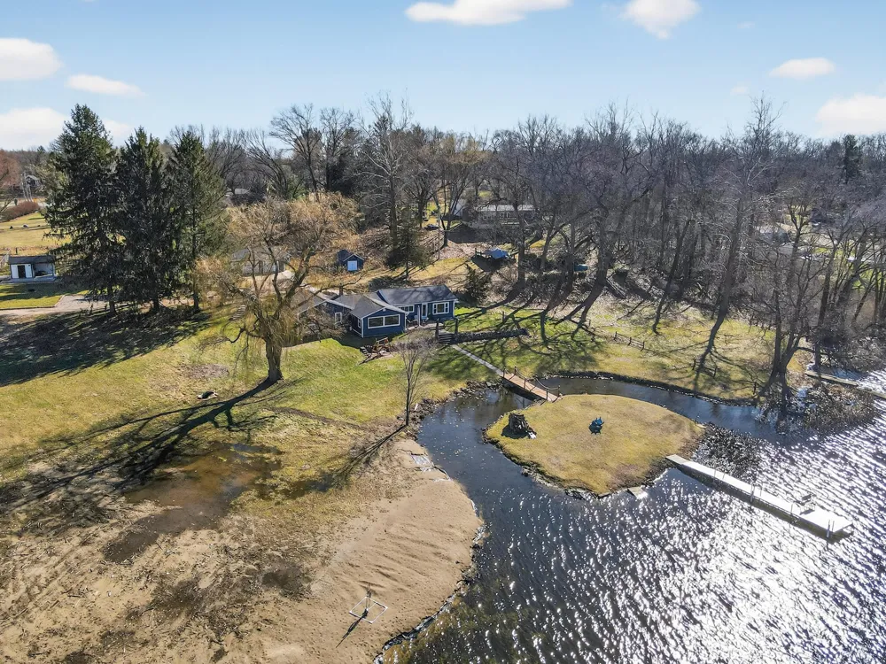 30994 US-12 Sturgis, MI 49091