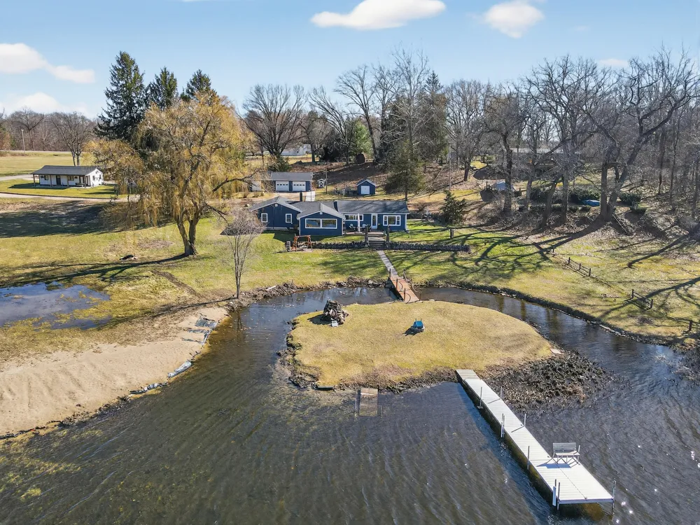 30994 US-12 Sturgis, MI 49091