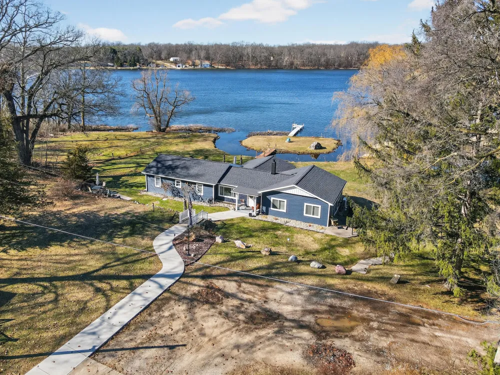 30994 US-12 Sturgis, MI 49091