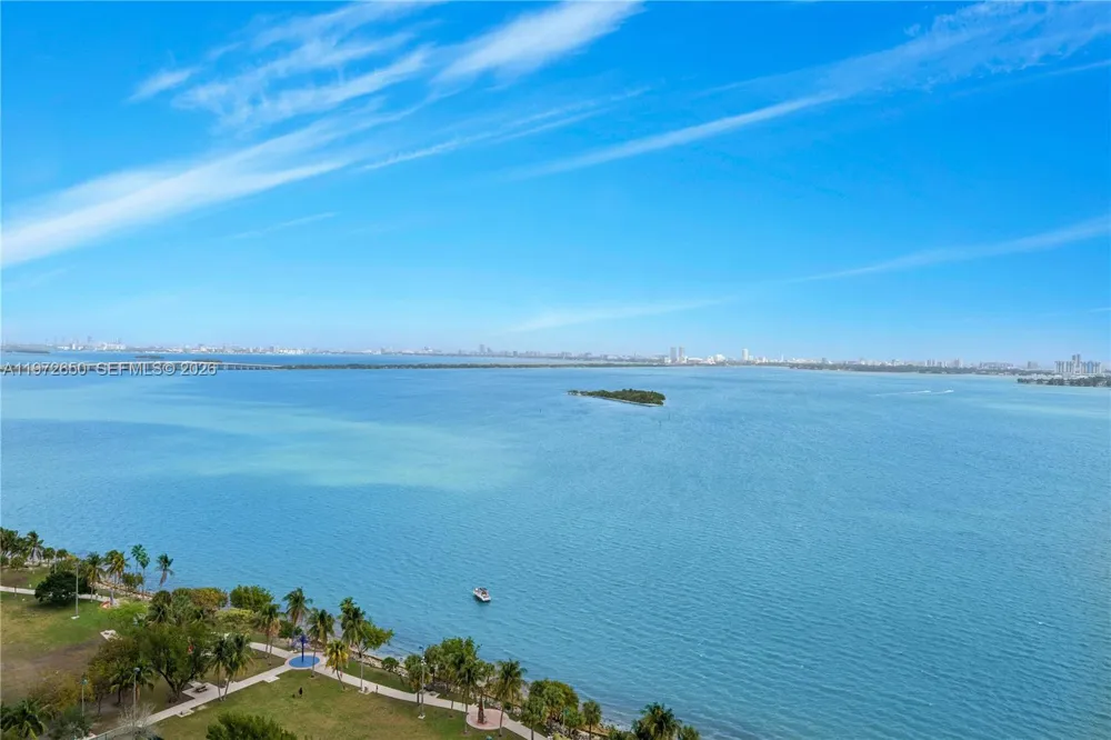 488 NE 18th St #2112 Miami, FL 33132