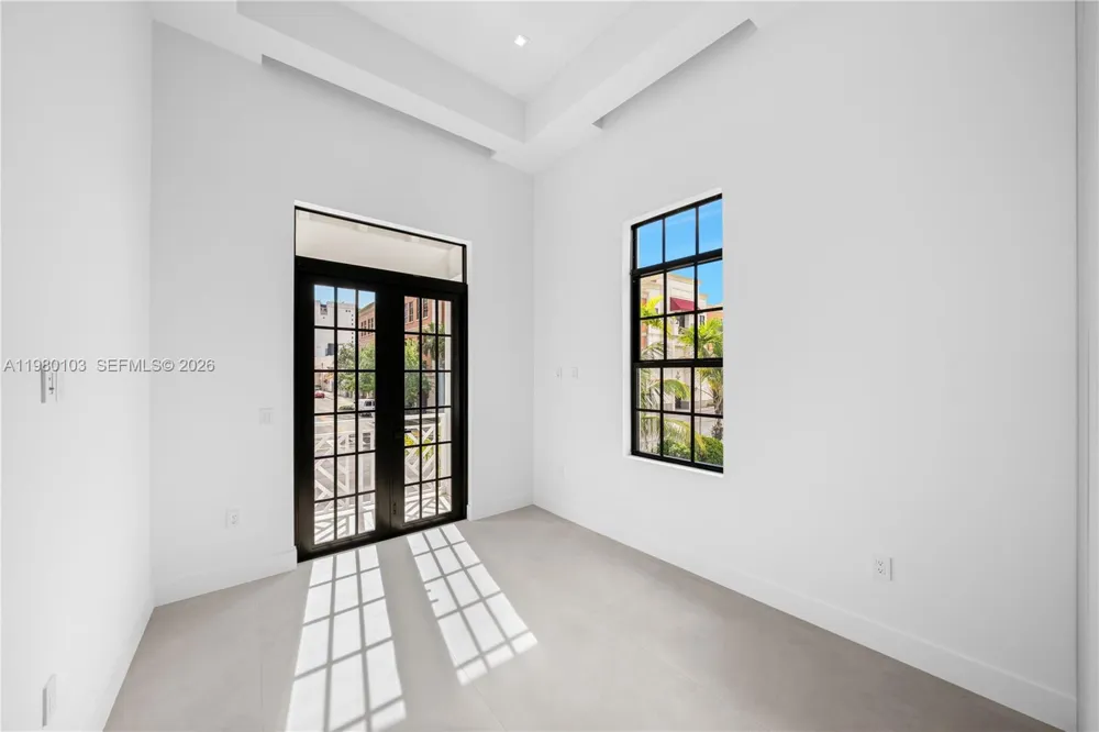 2710 S Le Jeune Rd Coral Gables, FL 33134