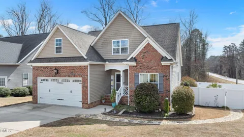 850 Live Oak Lane