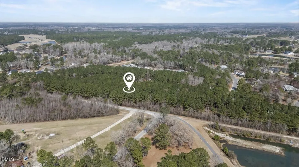 121 W Grandiflora Drive Wallace, NC 28466