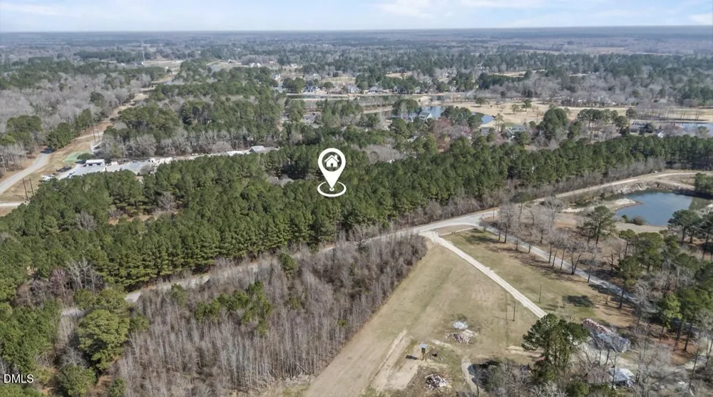 121 W Grandiflora Drive Wallace, NC 28466
