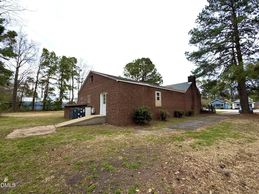 4408 Lee Street Ayden, NC 28513