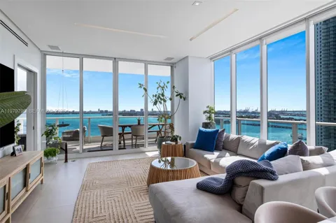 2020 Bayshore Dr #2510