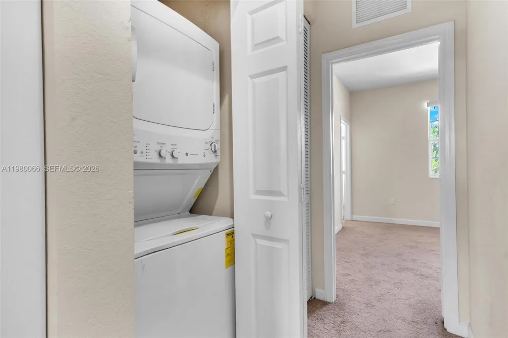 9011 SW 227th St #1 Cutler Bay, FL 33190