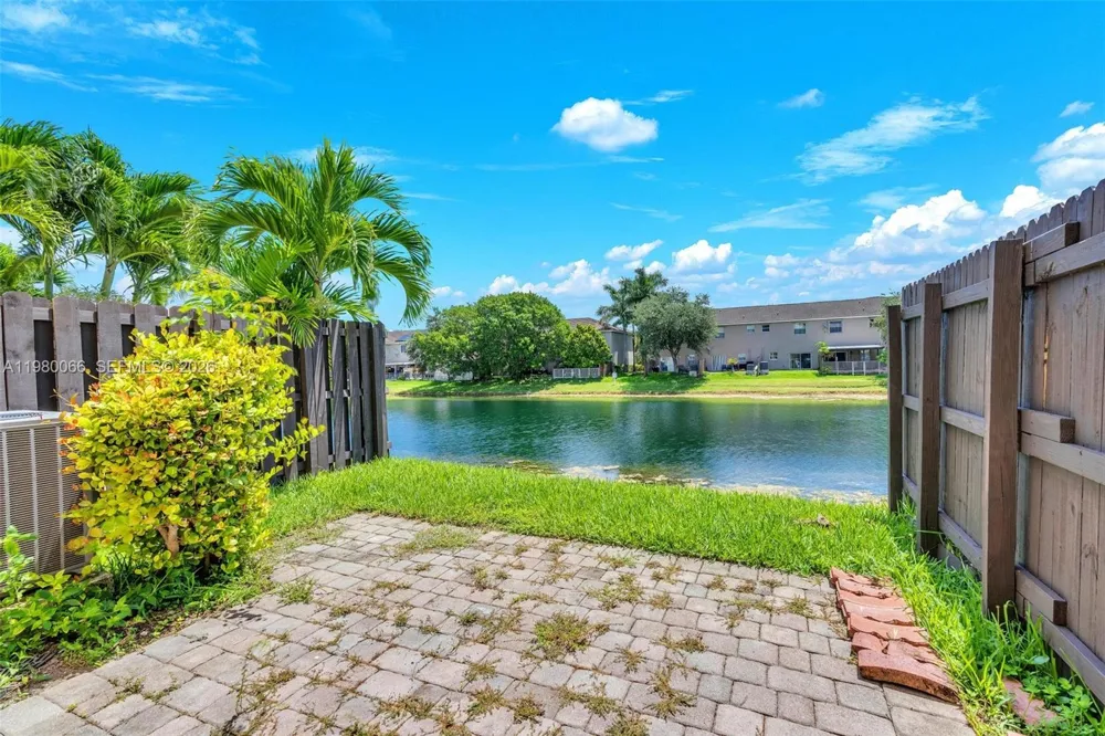 9011 SW 227th St #1 Cutler Bay, FL 33190