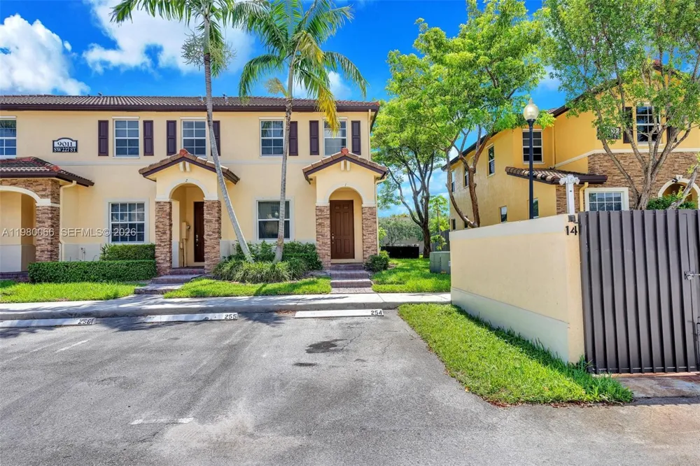 9011 SW 227th St #1 Cutler Bay, FL 33190